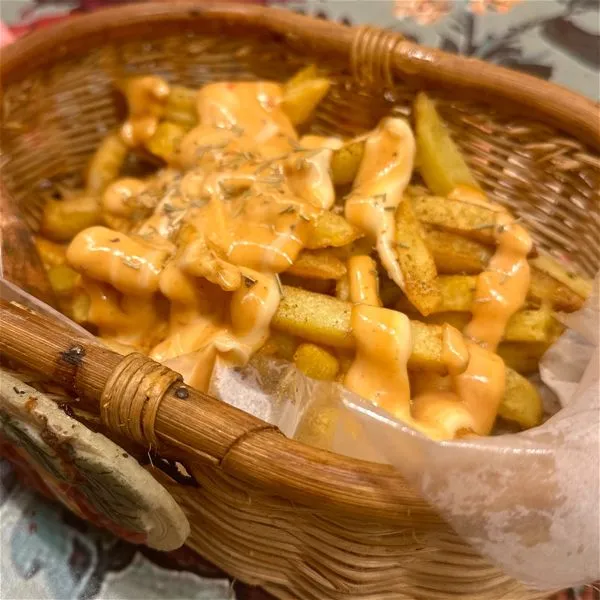 burger sauce fries